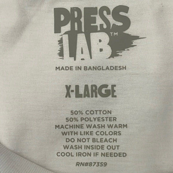 LET’S GET LUCKY Tee * T-Shirt * White with Green * UNISEX size XL * Extra Large - Picture 4 of 4